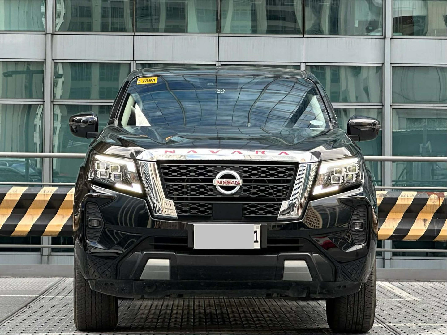 2024 Nissan Navara 2.5 VE Calibre, Automatic, Diesel