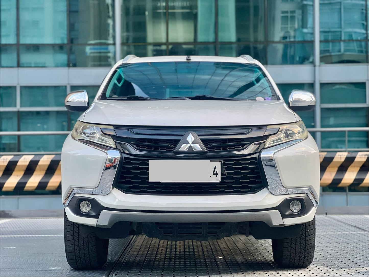 2019 Mitsubishi Monterosports GLS 2.4, Automatic, Diesel