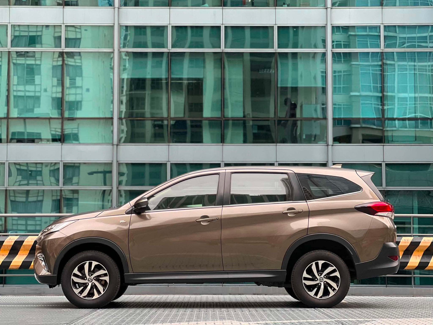 2020 Toyota Rush 1.5 E, Automatic, Gas