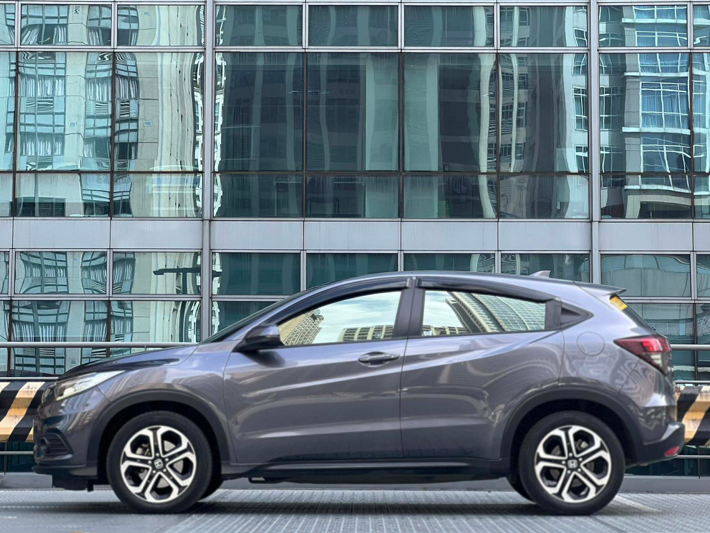 2021 Honda HRV 1.8E, Automatic, Gas
