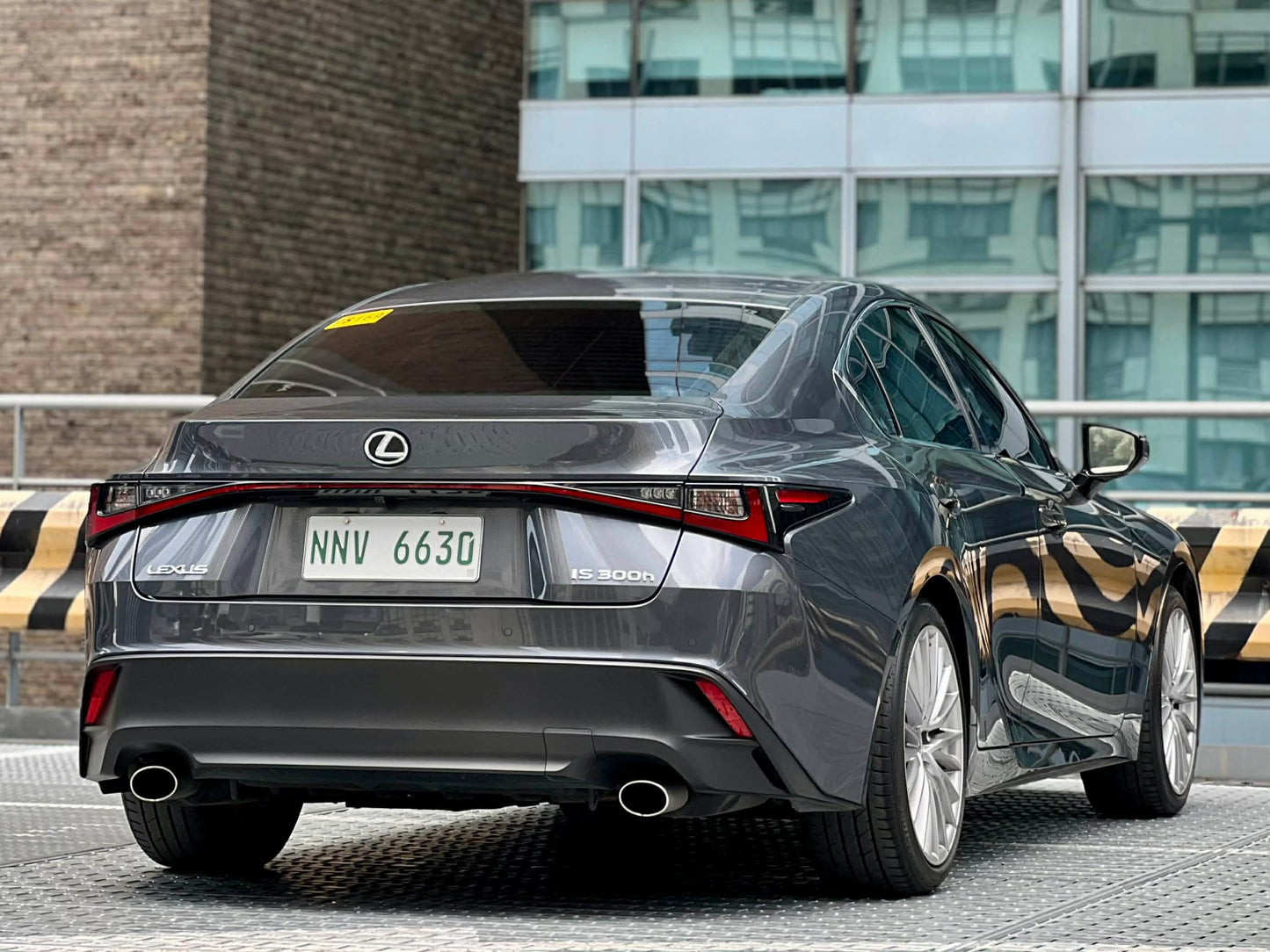2023 Lexus IS300H Hybrid 2.0, Automatic, Gas