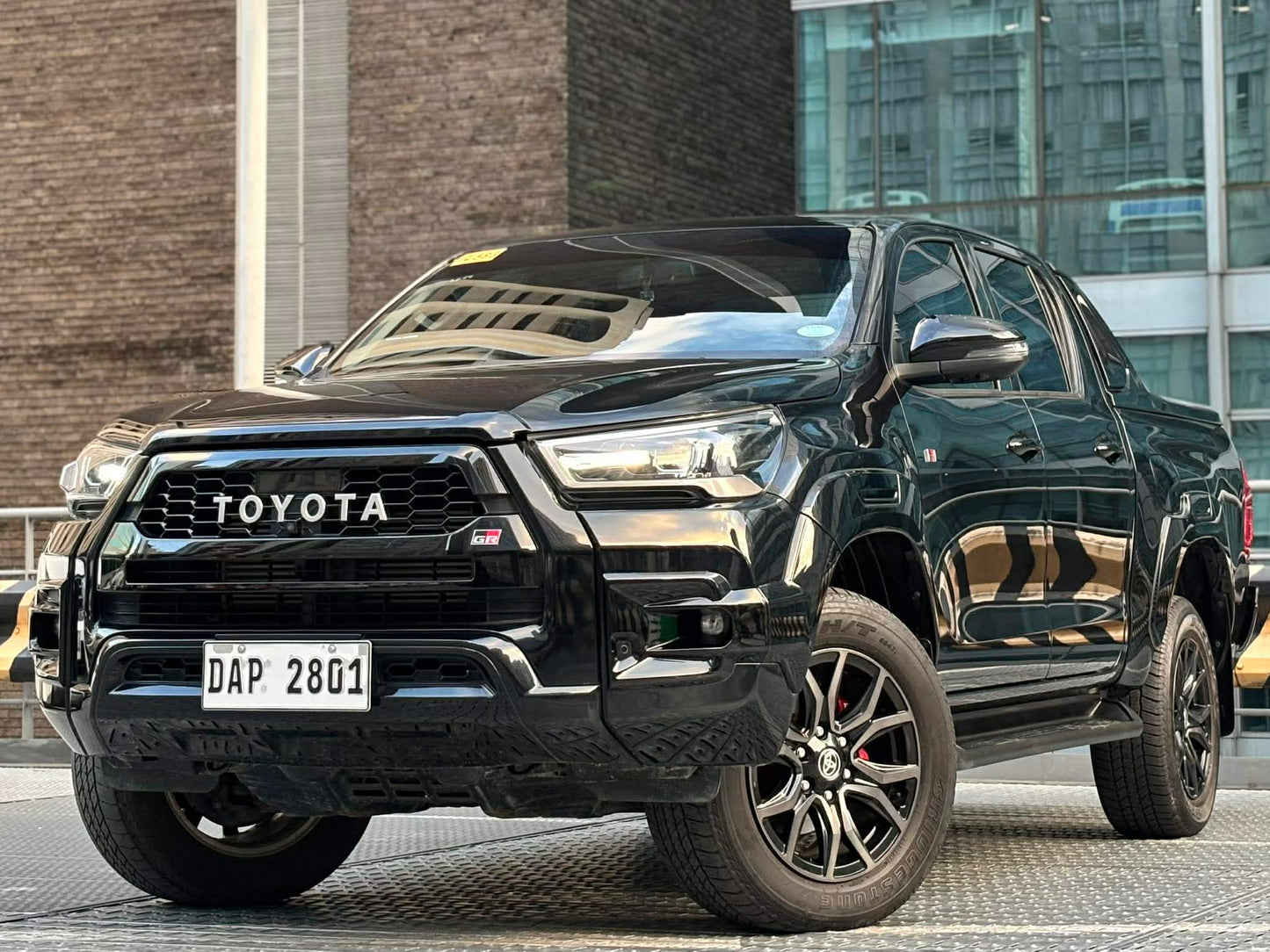 2022 Toyota Hilux 2.8 GRS 4x4, Automatic, Diesel