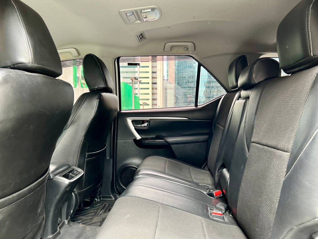 2022 Toyota Fortuner 2.4 V, Automatic, Diesel