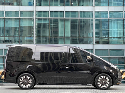 2023 Hyundai Staria Premium+ AWD 2.2, Automatic, Diesel