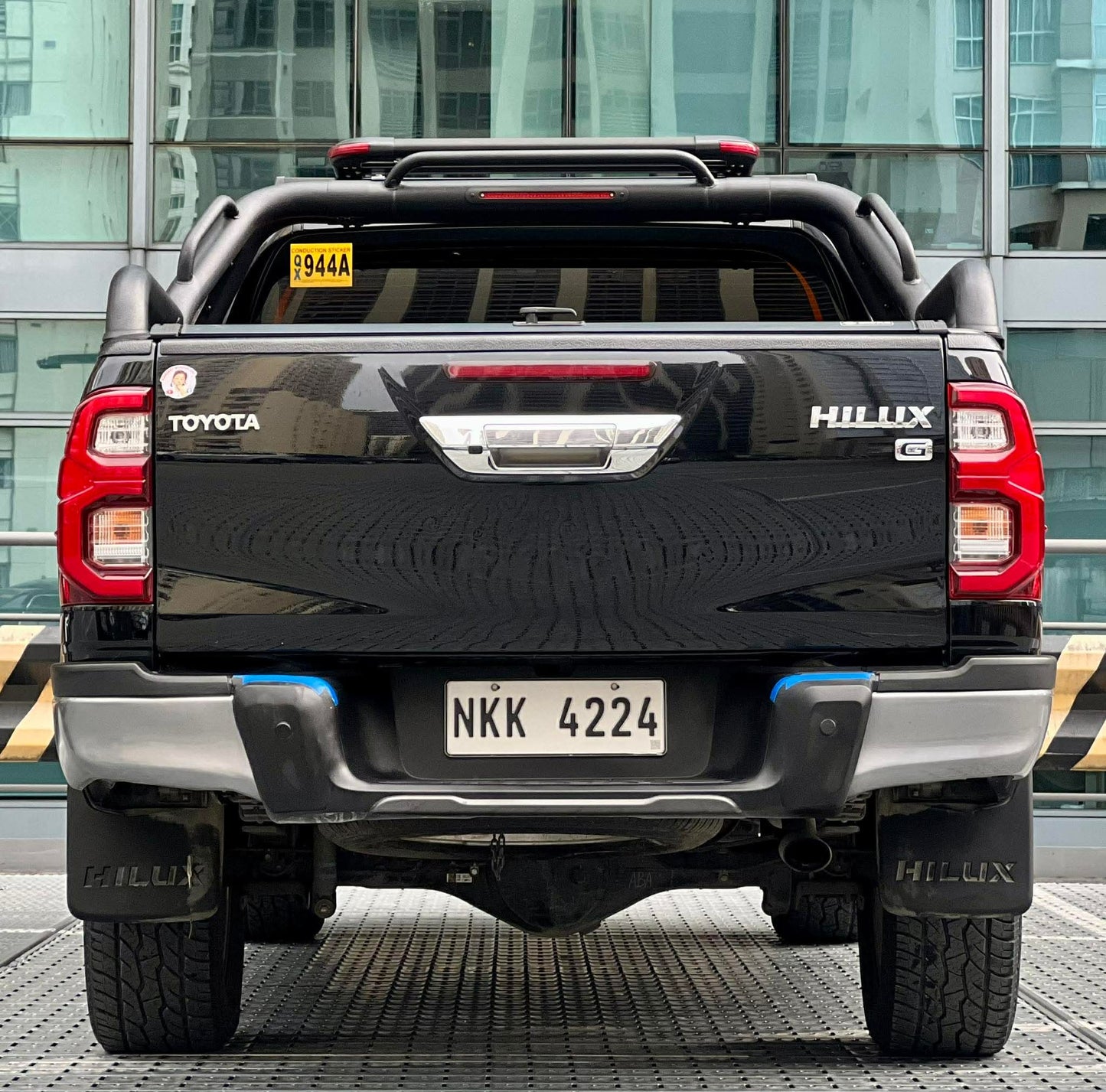2025 Toyota Hilux 4x2 G, Manual, Diesel