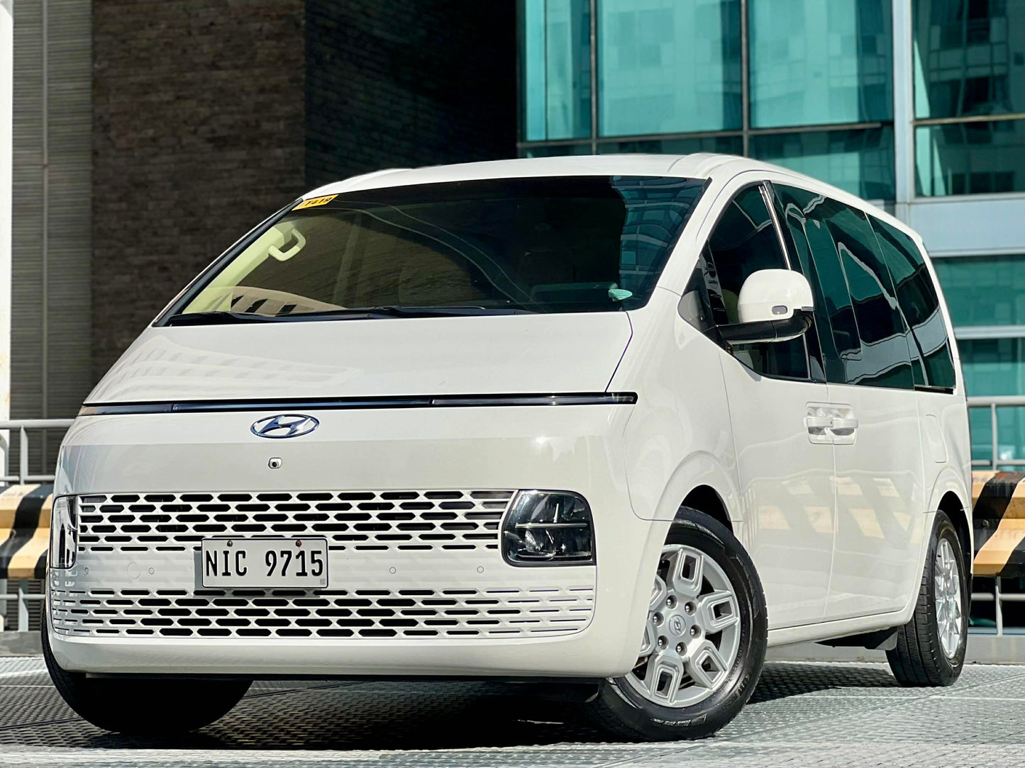 2023 Hyundai Staria GLS 2.2, Automatic, Diesel
