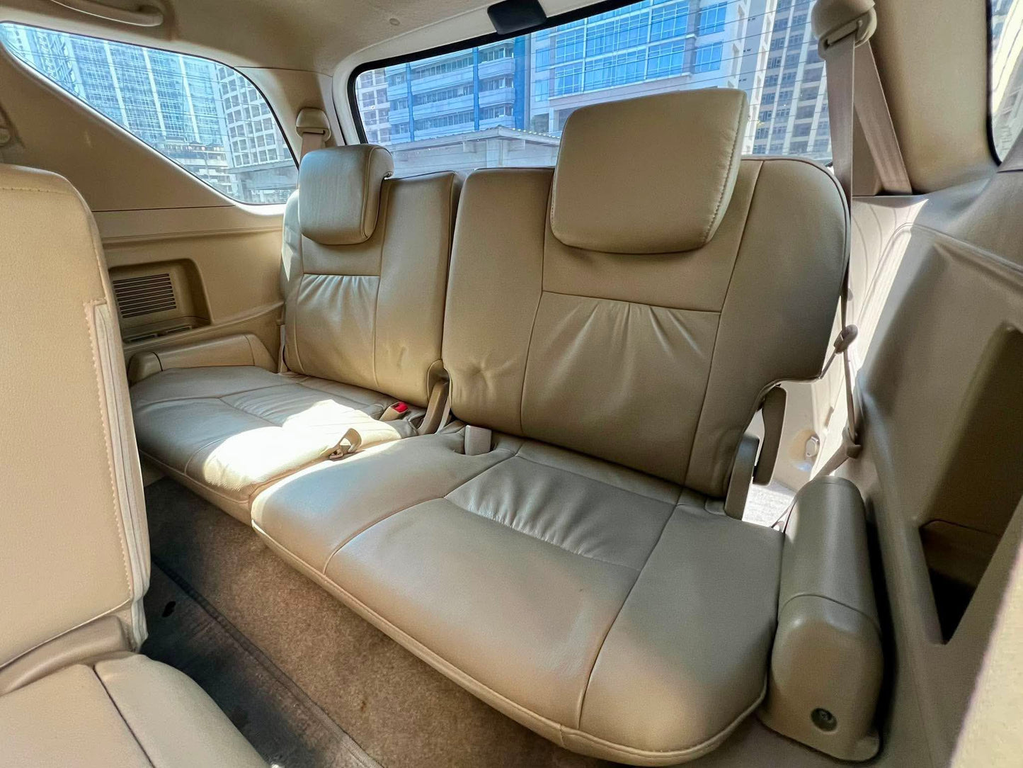 2014 Toyota Fortuner V 4x2 2.5, Automatic, Diesel