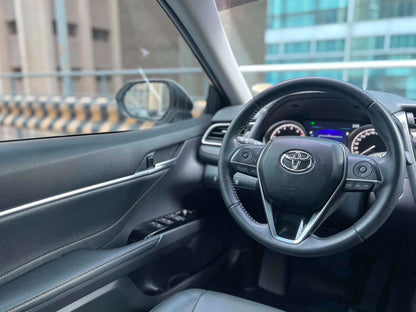 2019 Toyota Camry 2.5 V, Automatic, Gas