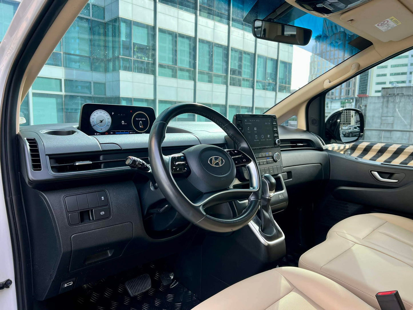 2023 Hyundai Staria GLS 2.2, Automatic, Diesel