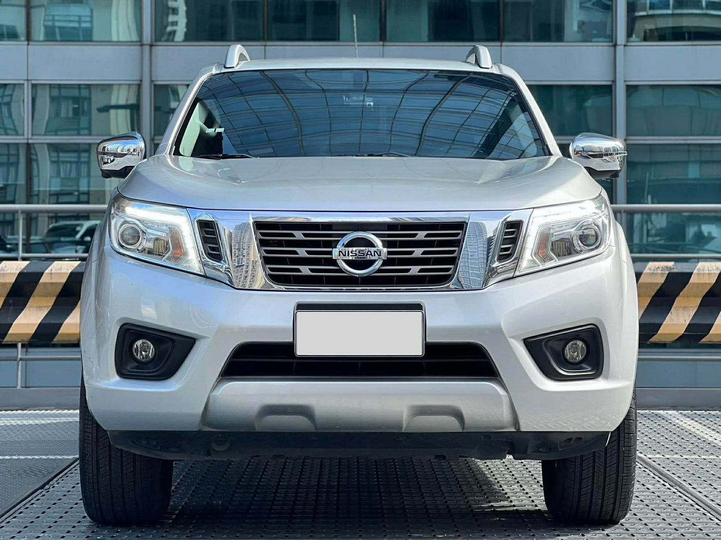 2020 Nissan Navara 2.5 VL 4x4, Automatic, Diesel