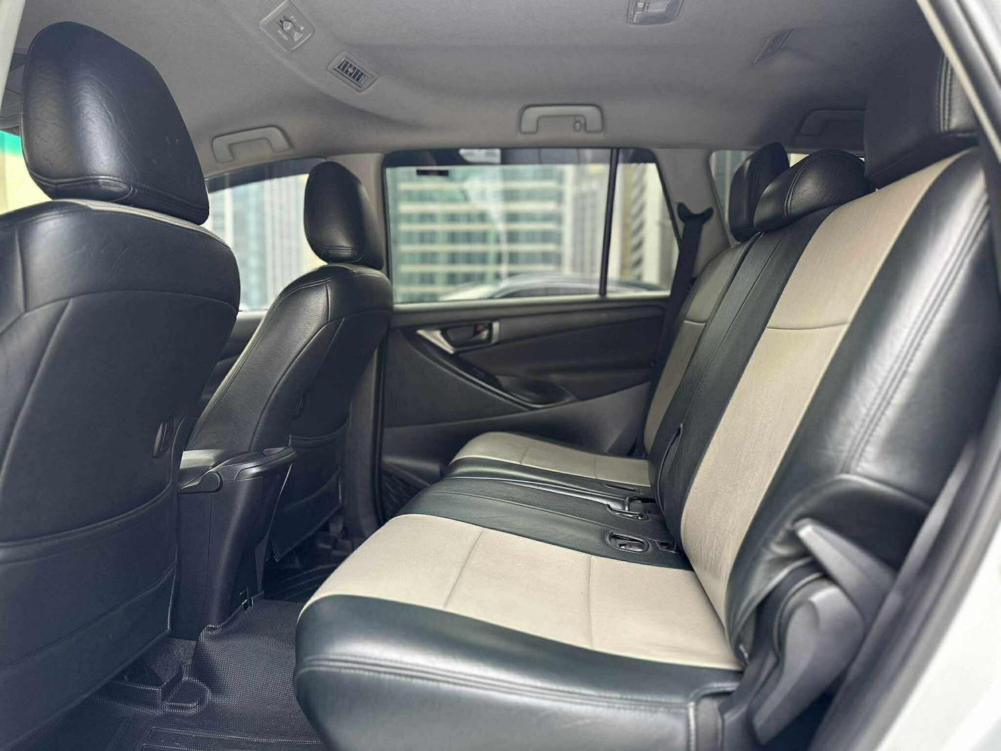 2023 Toyota Innova 2.8 E, Automatic, Diesel