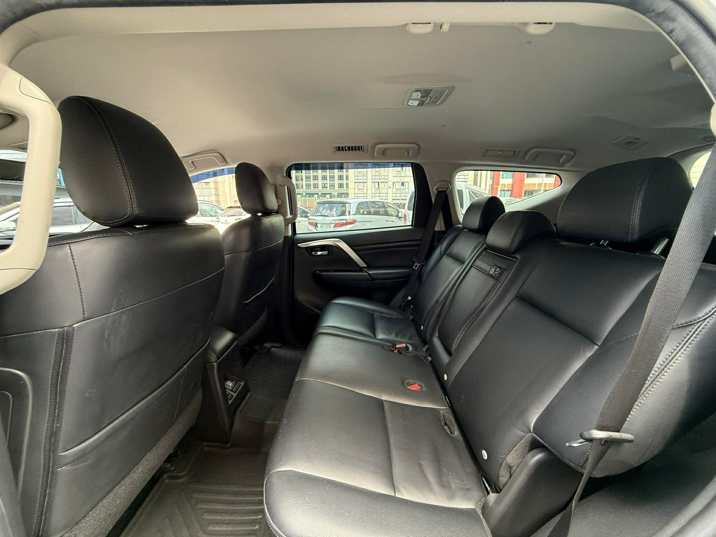 2022 Mitsubishi Montero Black Edition 4x2 2.5, Automatic, Diesel