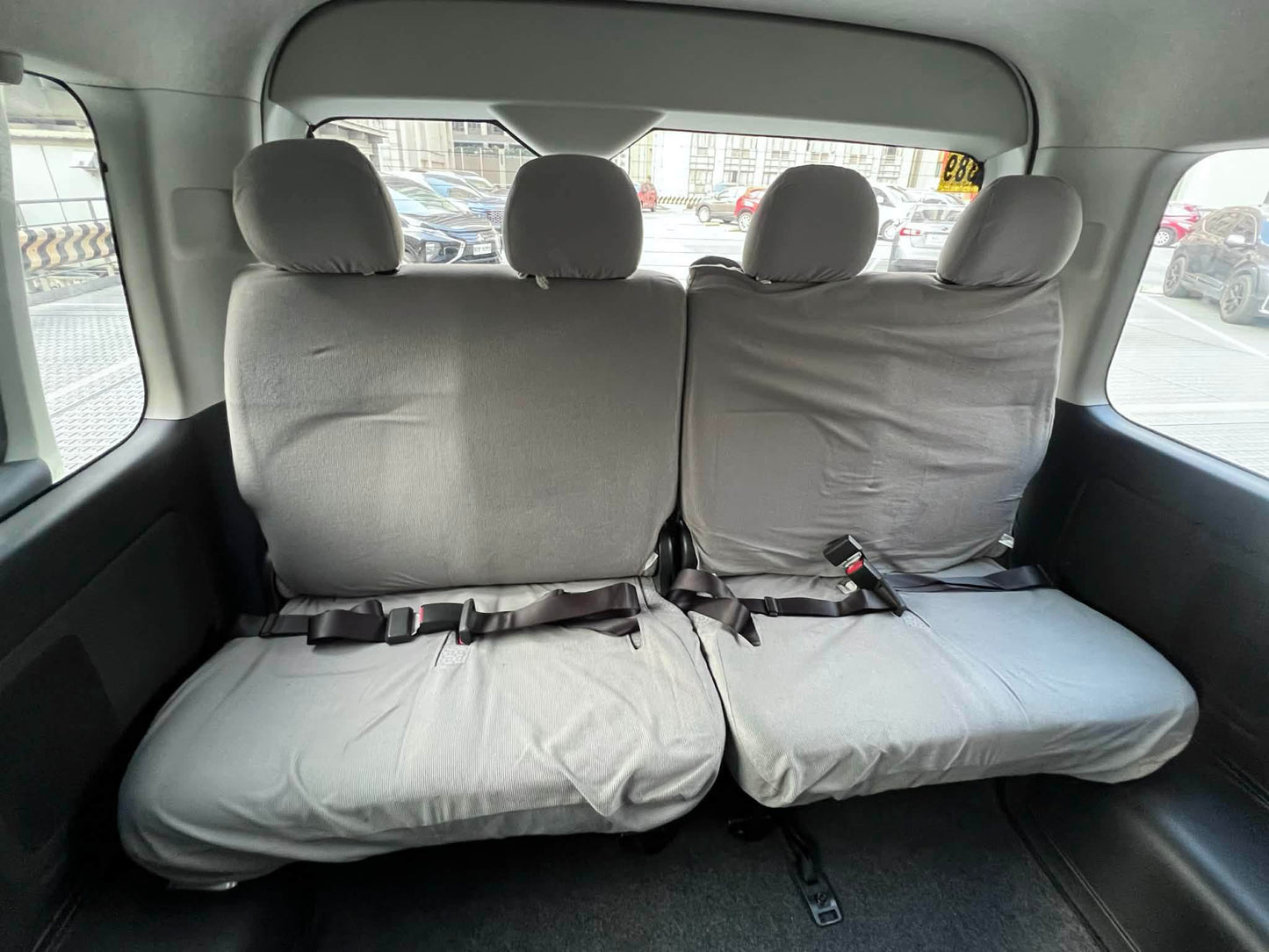 2018 Toyota HiAce GL Grandia 3.0, Automatic, Diesel