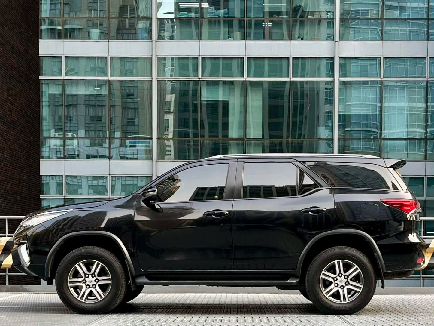 2018 Toyota Fortuner 2.4 G, Automatic, Diesel