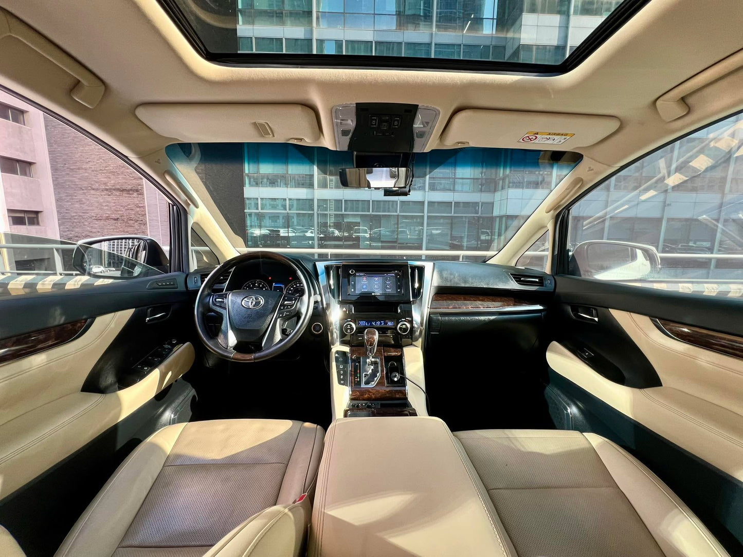 2020 Toyota Alphard 3.5, Automatic, Gas