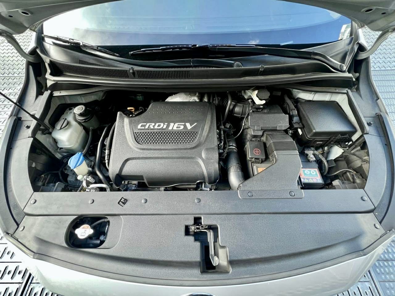 2017 Kia Carnival 2.2, Automatic, Diesel