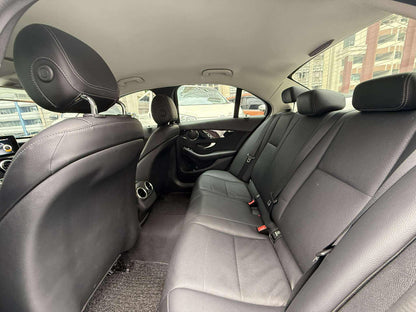 2017 Mercedes Benz C180 Avantgarde 1.6, Automatic, Gas