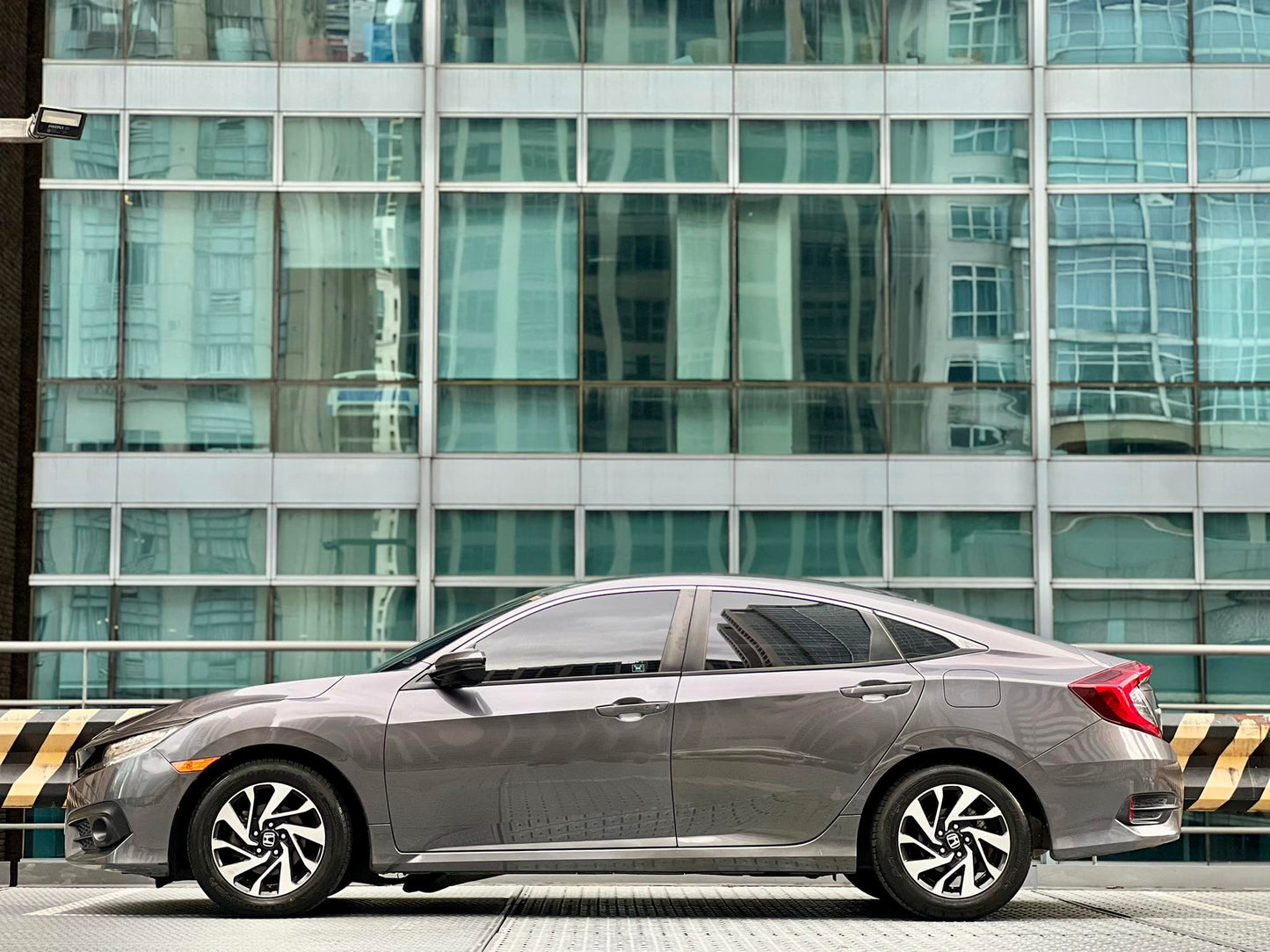 2018 Honda Civic 1.8 E CVT, Automatic, Gas