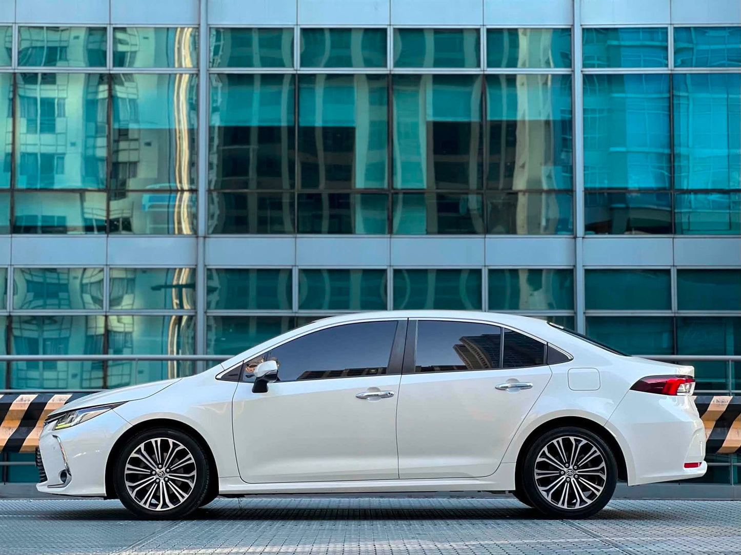 2021 Toyota Altis 1.6 V, Automatic, Gas