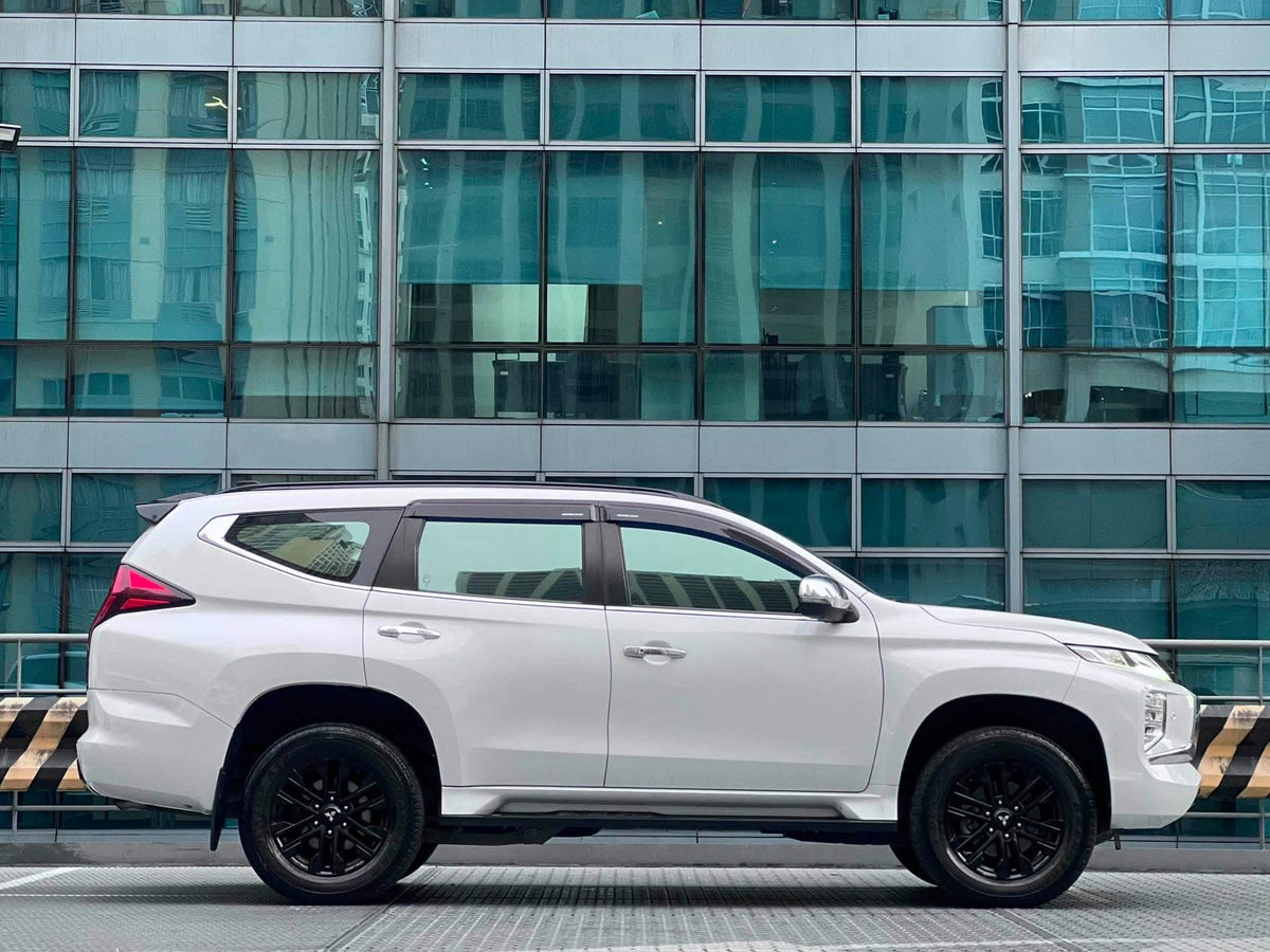 2022 Mitsubishi Montero 2.4 Black Series, Automatic, Diesel