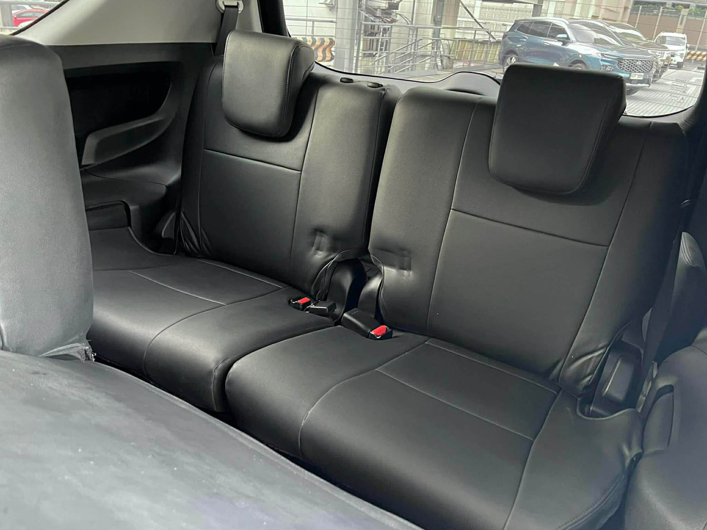 2022 Toyota Innova 2.8 E, Automatic, Diesel