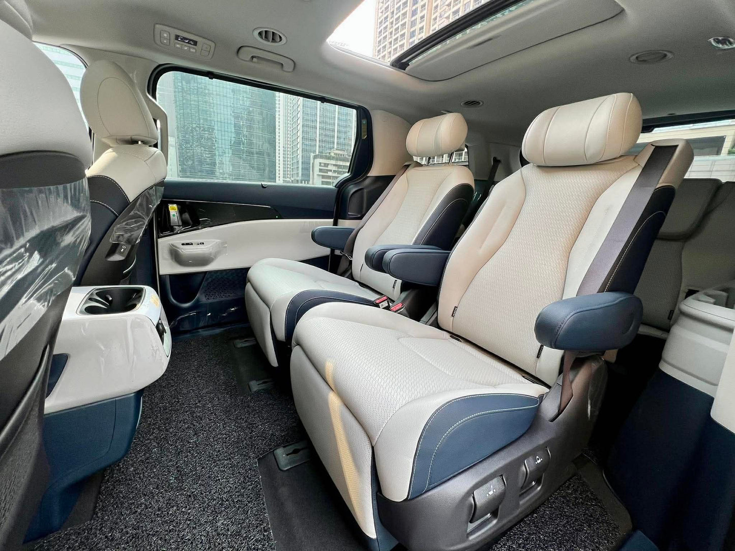 2025 Kia Carnival SX HEV 1.6 Turbo Hybrid, Automatic, Gas