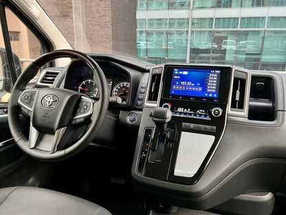 2025 Toyota Hi Ace Super Grandia Elite 2.8, Automatic, Diesel
