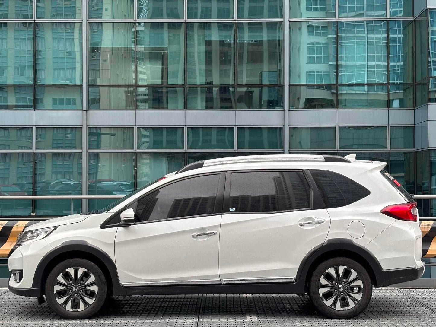 2020 Honda BRV 1.5 V, Automatic, Gas