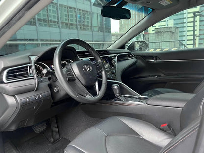 2020 Toyota Camry 2.5 V, Automatic, Gas