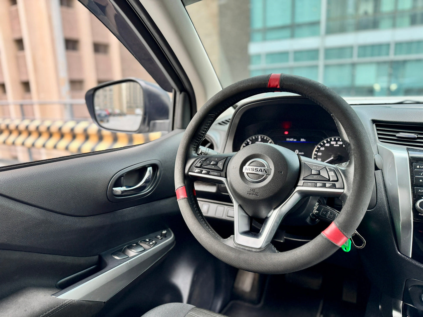 2024 Nissan Navara VE 4x2 2.5, Automatic, Diesel