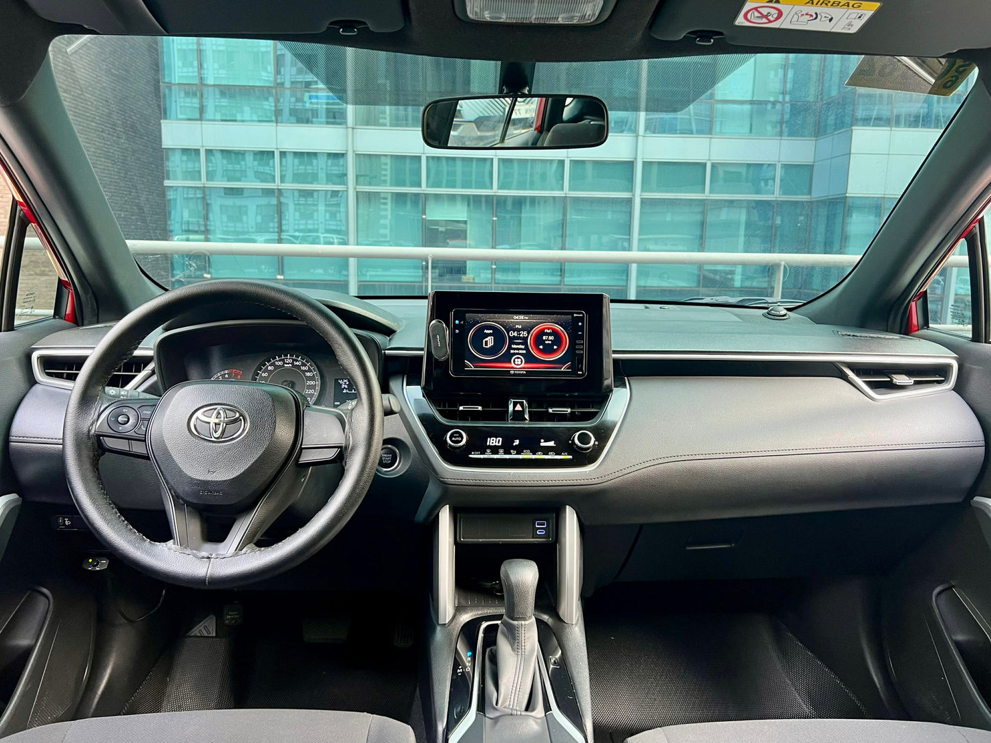2022 Toyota Corolla Cross 1.8, Automatic, Gas