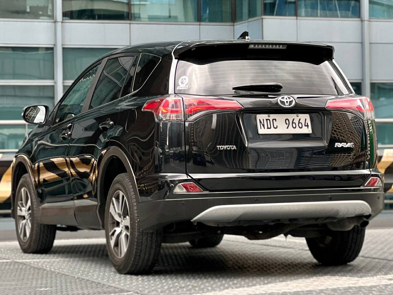2017 Toyota Rav4 2.5 4x2, Automatic, Gas