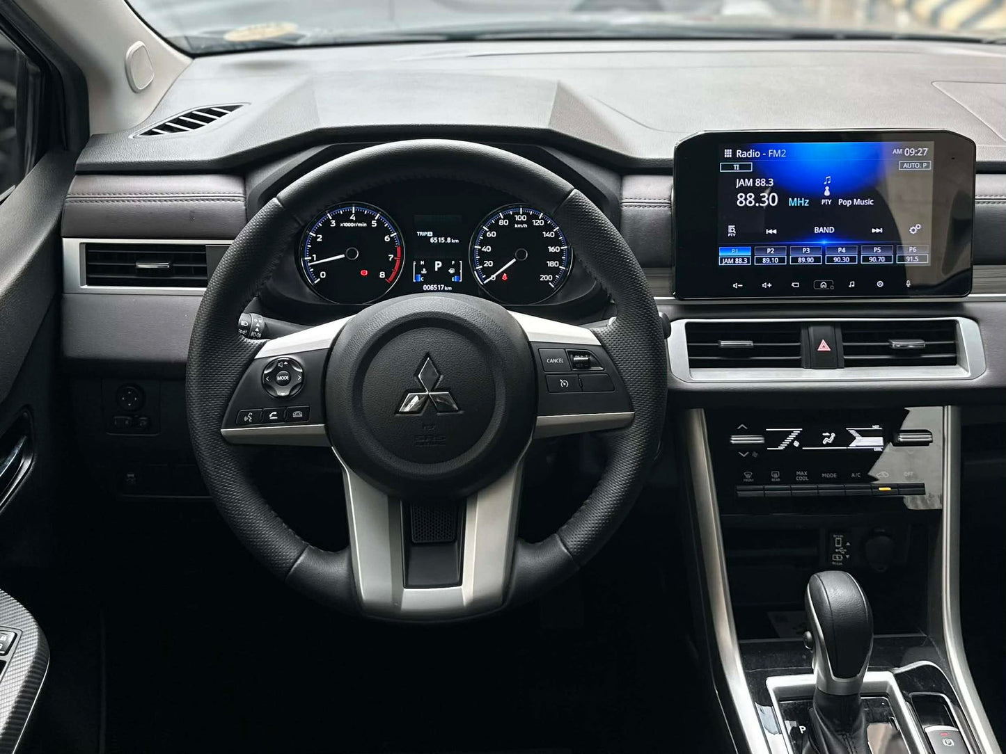 2025 Mitsubishi Xpander 1.5 GLS 2WD, Automatic, Gas