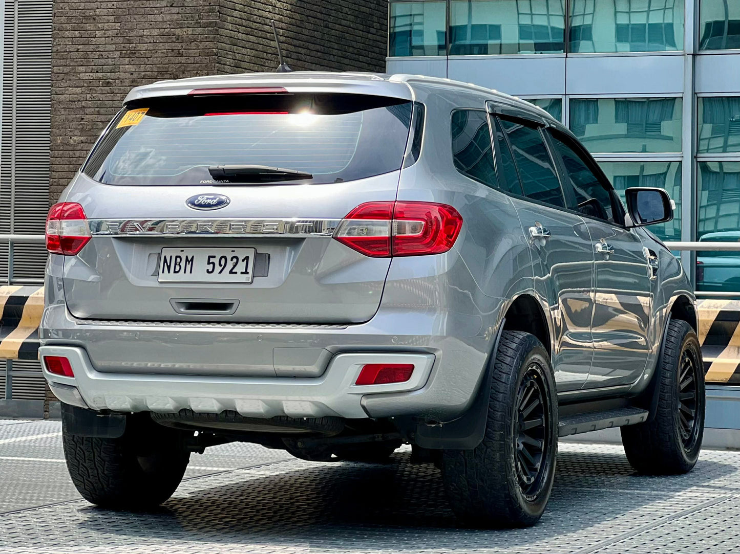 2017 Ford Everest Trend 4x2 2.2, Automatic, Diesel