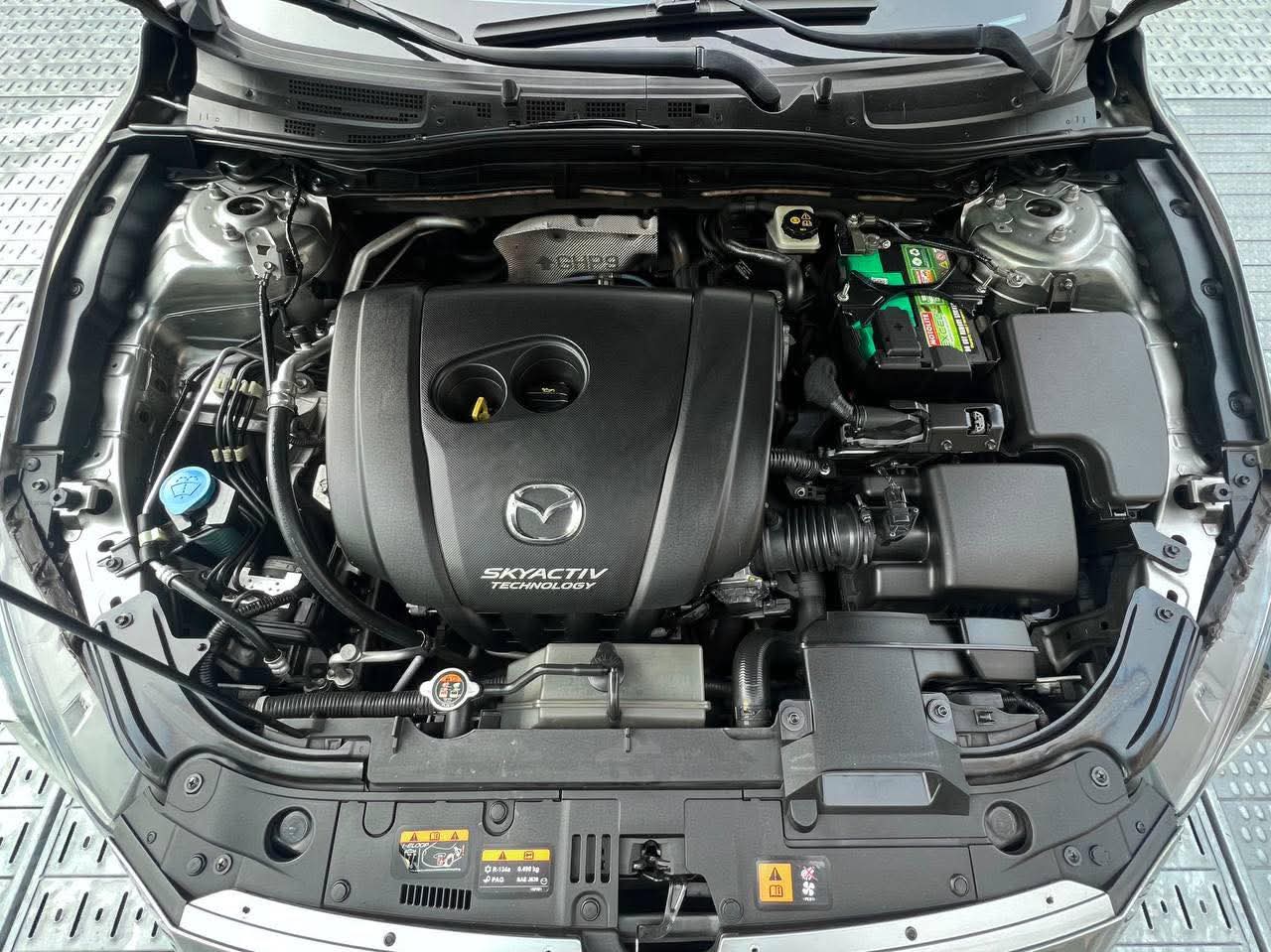 2016 Mazda 3 2.0 R, Automatic, Gas