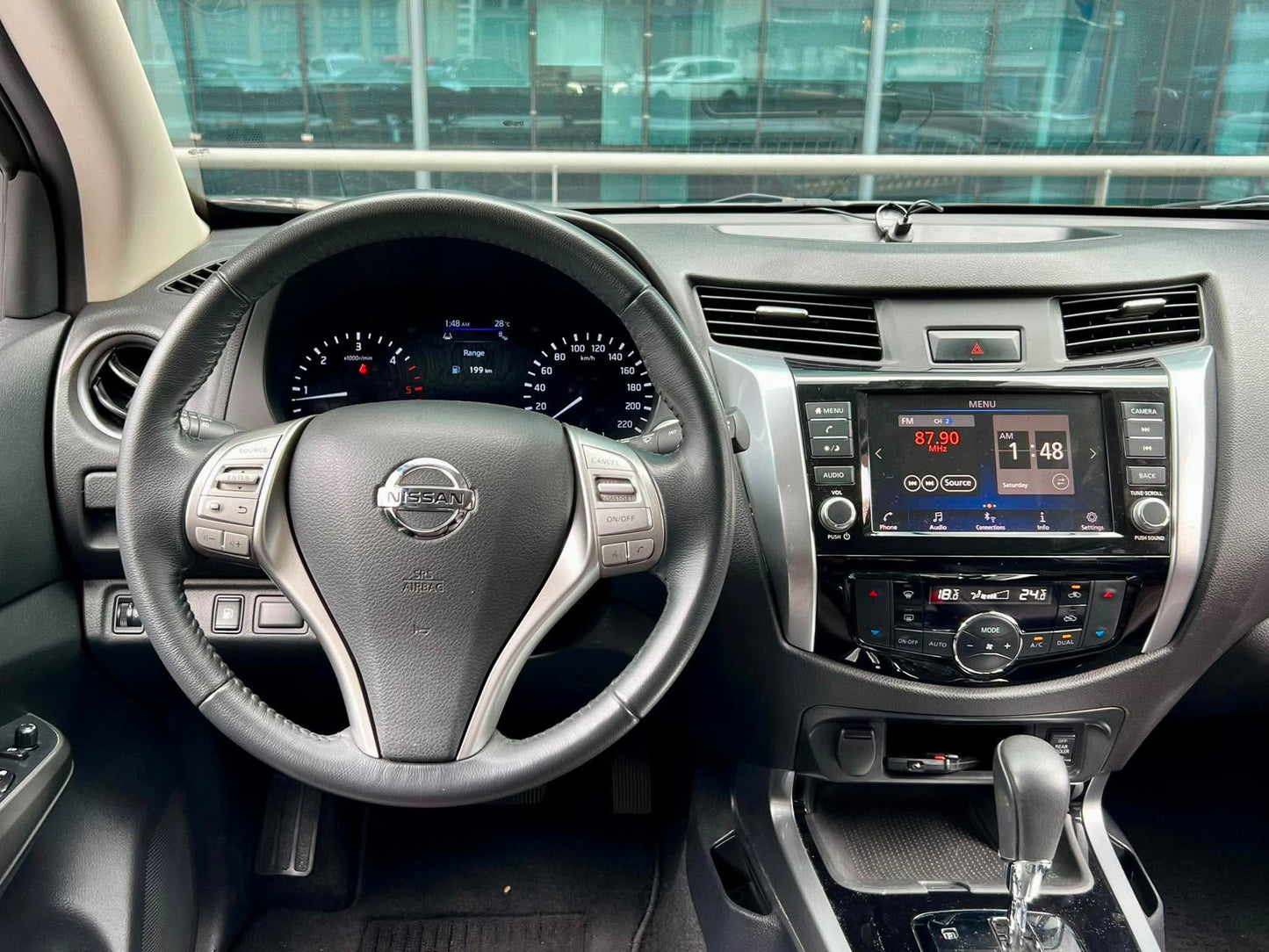 2020 Nissan Terra VL 4x2 2.5, Automatic, Diesel