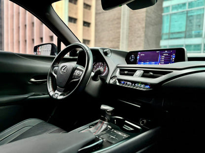 2022 Lexus UX200 F Sport 2.0, Automatic, Gas