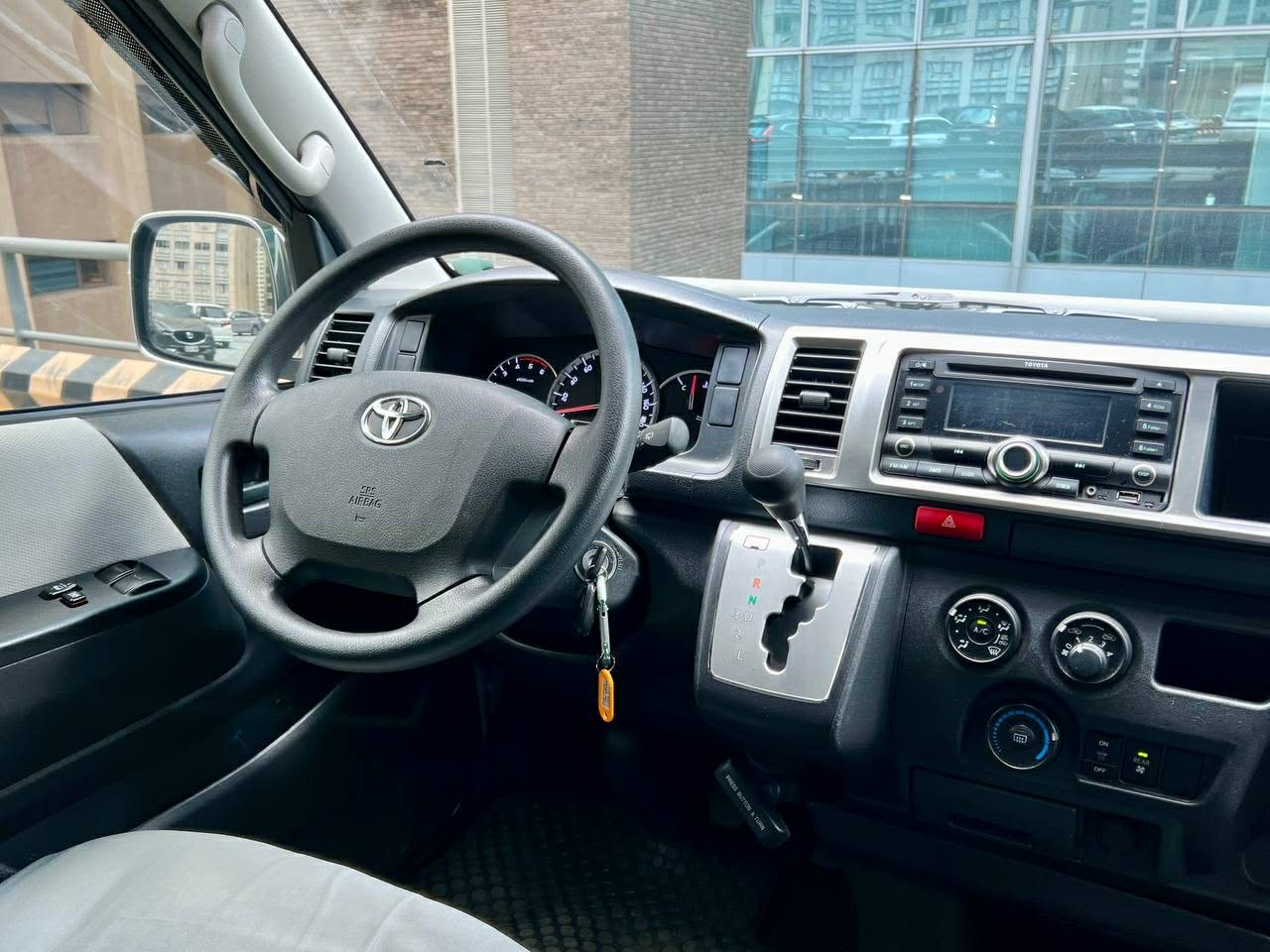 2018 Toyota Super Grandia 3.0, Automatic, Diesel