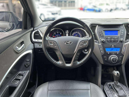 2014 Hyundai Santa Fe 2.2L, Automatic, Diesel