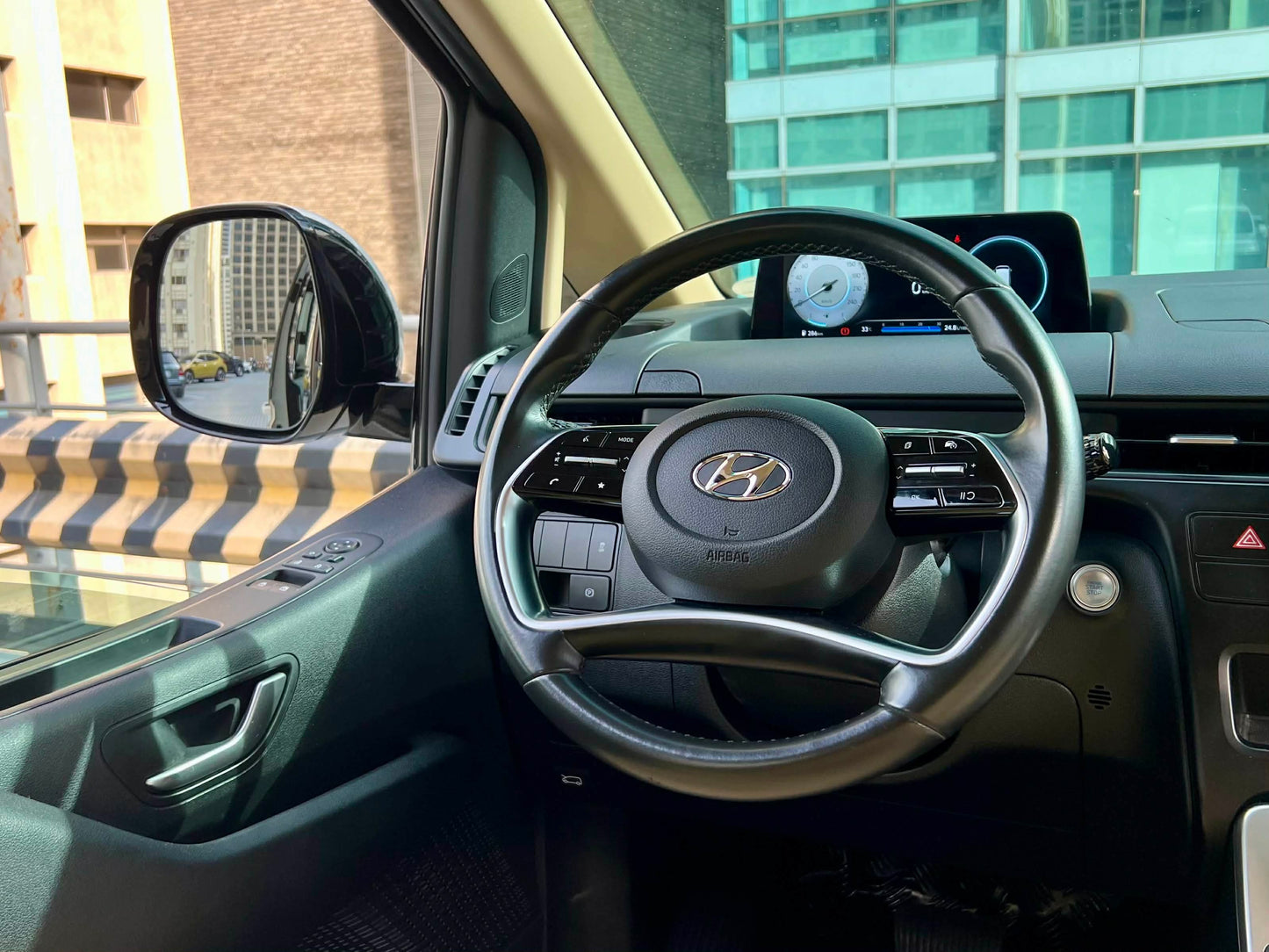 2023 Hyundai Staria GLS 2.2, Automatic, Diesel