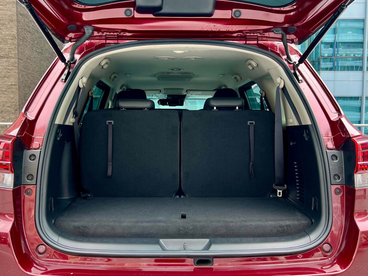 2022 Nissan Terra VL 4x2 2.5, Automatic, Diesel