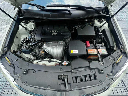 2017 Toyota Camry 2.5 V, Automatic, Gas