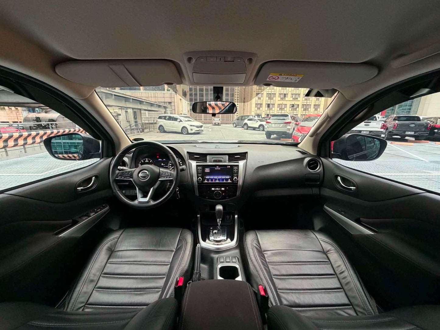 2024 Nissan Navara VE 4x2 2.5, Automatic, Diesel