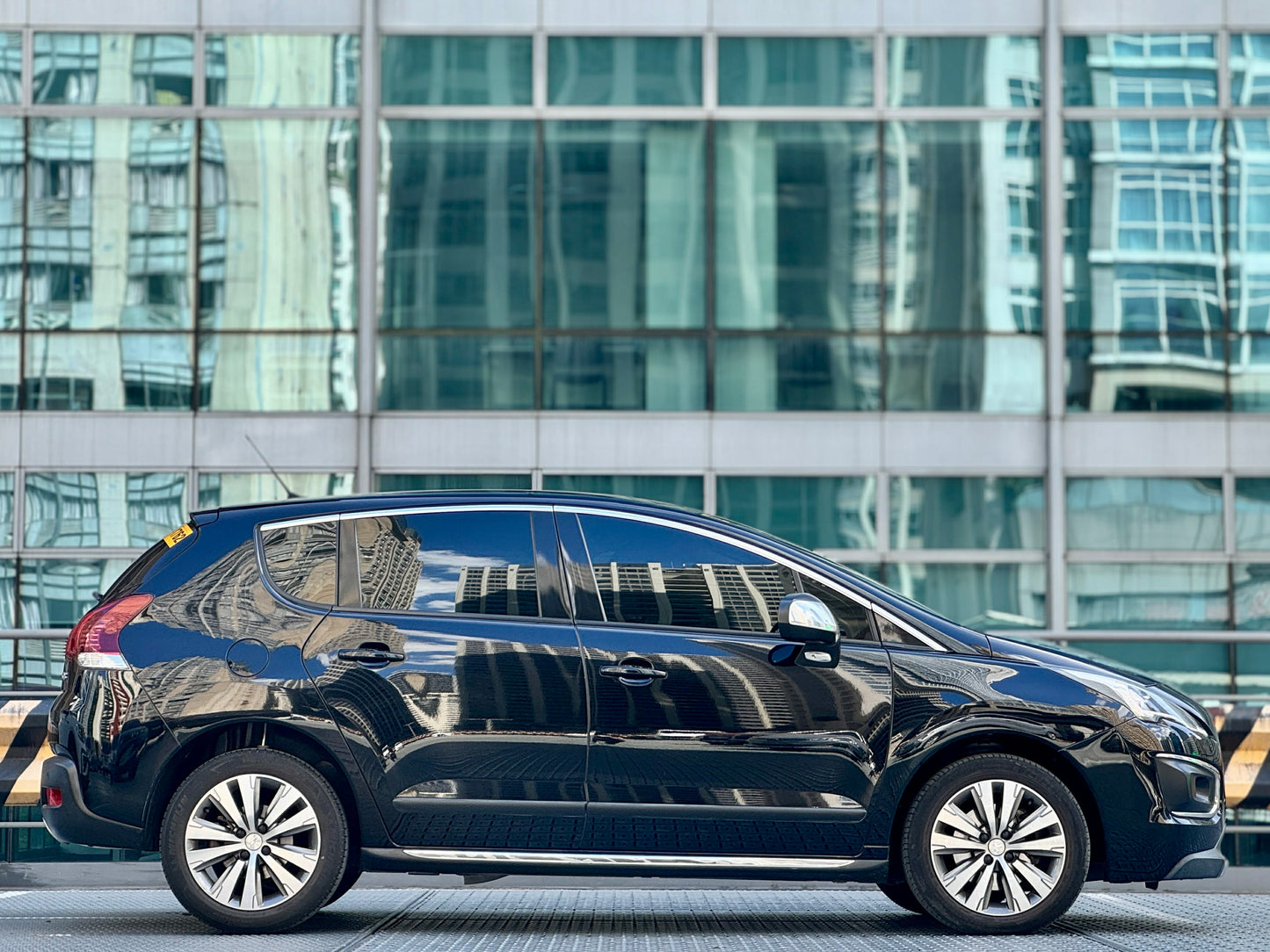 2017 Peugeot 3008 2.0, Automatic, Gas