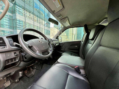 2017 Toyota Commuter 3.0, Manual, Diesel