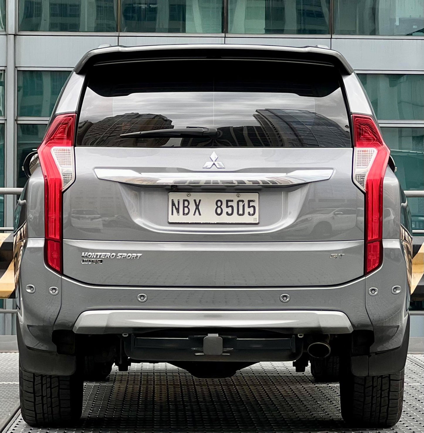 2016 Mitsubishi Montero 4x4 GT, Automatic, Diesel