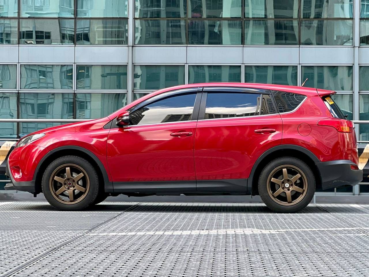 2013 Toyota Rav 4 4x2 Full Option, Automatic, Gas