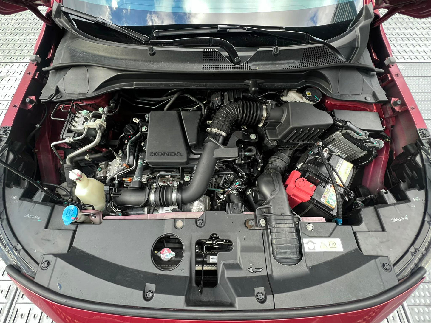 2022 Honda HRV 1.5 V Turbo Sensing, Automatic, Gas