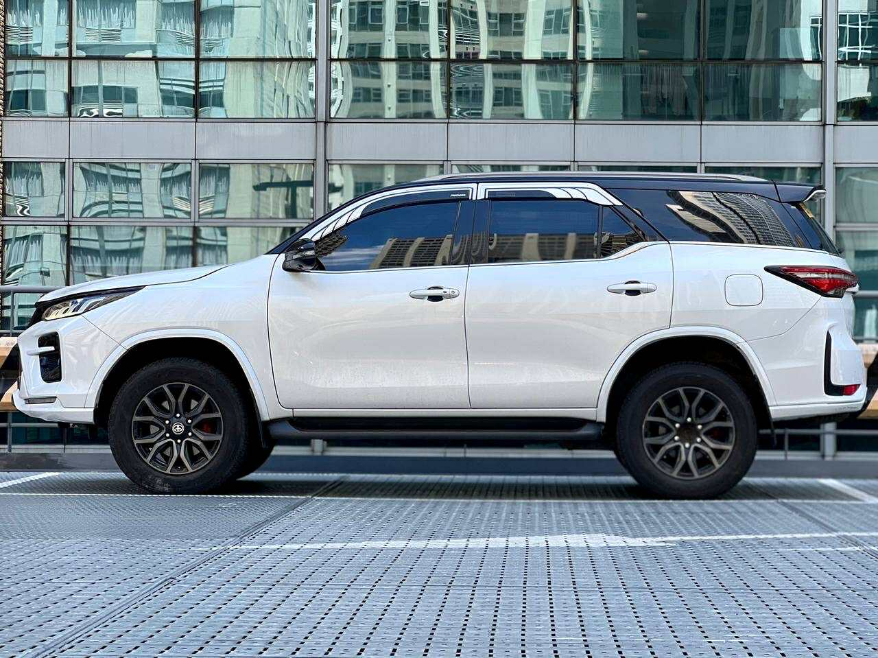 2023 Toyota Fortuner 2.8 4x4 GRS, Automatic, Diesel