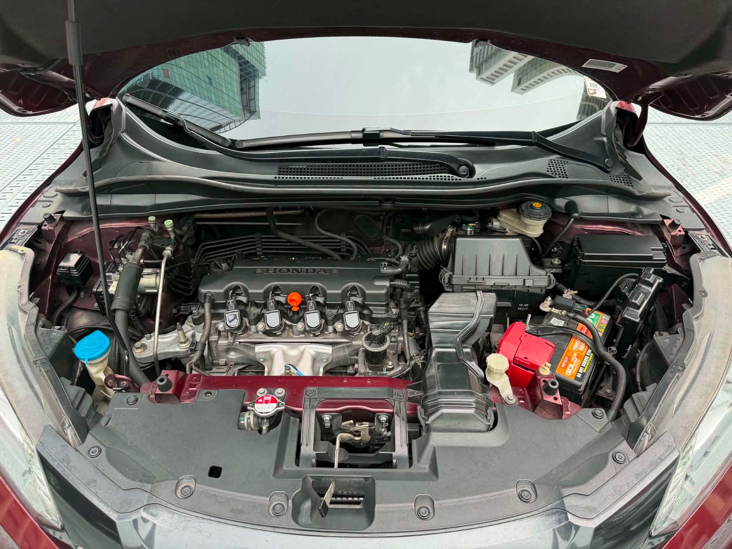 2016 Honda HRV 1.8 E, Automatic, Gas